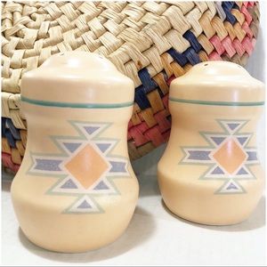 Southwest Treasure Craft Salt Pepper Shaker Aztec